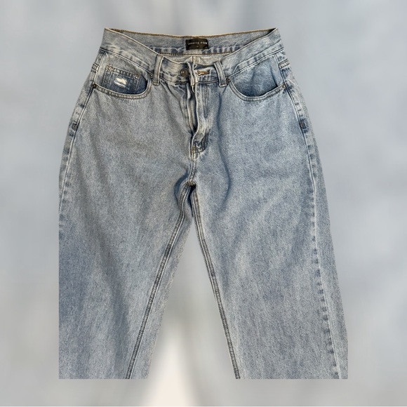 White Fox Long Way To Go High Rise Straight Leg Jeans Washed Blue - Picture 6 of 6